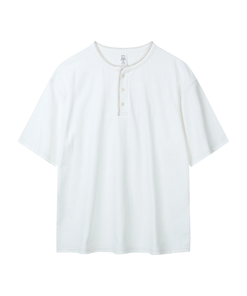 YOUNEEDGARMENTS(ユーニーズガーメンツ)の「ヘンリーネック S/S Tシャツ (ホワイト/ステッチ)(Tシャツ/カットソー・メンズ・その他・40(L)/42(XL))」の2枚目の写真