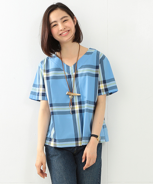 BEAMS BOY(ビームスボーイ)の「BEAMS BOY / ボーイ ビッグタータンチェック 半袖シャツ(シャツ/ブラウス・レディース・ナチュラル/サックスブルー/ネイビー・ONE SIZE)」の1枚目の写真