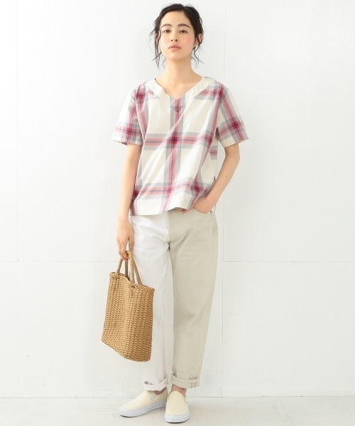 BEAMS BOY(ビームスボーイ)の「BEAMS BOY / ボーイ ビッグタータンチェック 半袖シャツ(シャツ/ブラウス・レディース・ナチュラル/サックスブルー/ネイビー・ONE SIZE)」の11枚目の写真