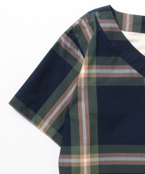 BEAMS BOY(ビームスボーイ)の「BEAMS BOY / ボーイ ビッグタータンチェック 半袖シャツ(シャツ/ブラウス・レディース・ナチュラル/サックスブルー/ネイビー・ONE SIZE)」の15枚目の写真