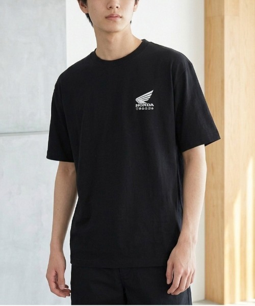 sanrio(サンリオ)の「【HONDA/ホンダ×Sanrio/サンリオ】HONDA×はぴだんぶい コラボ半袖プリントTシャツ(DRY)はぴだんぶい スーパーカブ フロント&バックプリント 半袖Tシャツ / ユニセックス(Tシャツ/カットソー・メンズ・ブラック/ダークグリーン/グレイッシュベージュ/オートミール・LARGE/MEDIUM)」の11枚目の写真