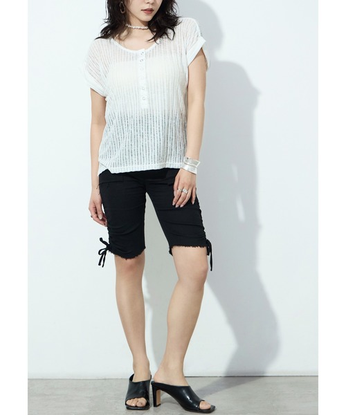 Fashion Letter(ファッションレター)の「針抜きシアーリブ ヘンリーネックカットソー(Tシャツ/カットソー・レディース・オフホワイト/ブラック/チャコール/モカ・M)」の8枚目の写真
