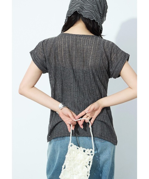 Fashion Letter(ファッションレター)の「針抜きシアーリブ ヘンリーネックカットソー(Tシャツ/カットソー・レディース・オフホワイト/ブラック/チャコール/モカ・M)」の19枚目の写真