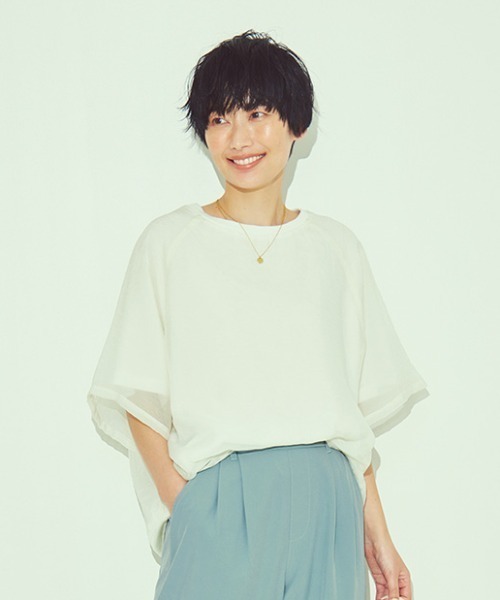 IEDIT(イディット)の「IEDIT 吸汗速乾カットソードッキングのソフトオーガンジーシアーレイヤードトップス(Tシャツ/カットソー・レディース・オフホワイト/ブラック・L/LL/3L/S/M)」の1枚目の写真