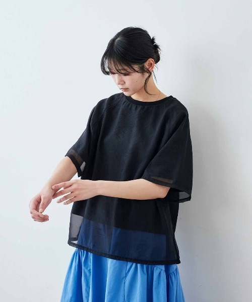 IEDIT(イディット)の「IEDIT 吸汗速乾カットソードッキングのソフトオーガンジーシアーレイヤードトップス(Tシャツ/カットソー・レディース・オフホワイト/ブラック・L/LL/3L/S/M)」の10枚目の写真