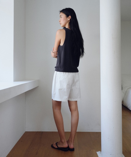 URAGO（ユラーゴ）の「Comfort half string pants（その他パンツ・レディース・ホワイト/ネイビー/ベージュ・SMALL/MEDIUM）」の6枚目の写真