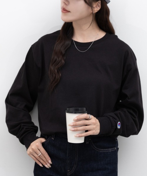 Champion（チャンピオン）の「Champion / 長袖Tシャツ ロンT（Tシャツ/カットソー・レディース・レッド/ネイビー/ブラック/グレー/ロイヤルブルー/ホワイト・M/L/S/XL）」の3枚目の写真