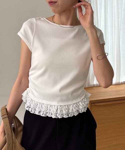 CAPRICIEUX LE'MAGE(カプリシューレマージュ)の「【前後2way】裾レースミニ袖T(Tシャツ/カットソー・レディース・ホワイト/ブラック/グレー・FREE)」の4枚目の写真