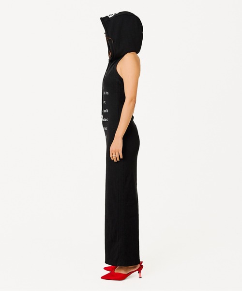 BEEDEN（ビーデン）の「LOGO ZIP HOLTER DRESS（ワンピース・レディース・カモフラージュ/ブラック・FREE）」の4枚目の写真