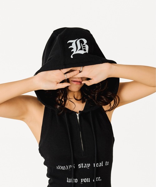 BEEDEN（ビーデン）の「LOGO ZIP HOLTER DRESS（ワンピース・レディース・カモフラージュ/ブラック・FREE）」の7枚目の写真