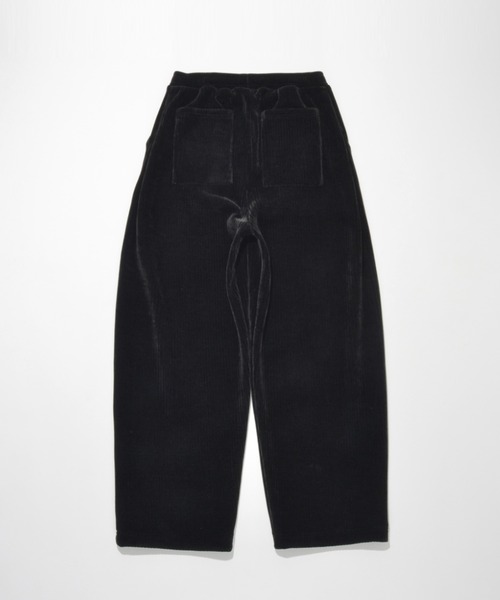 SUPERTHANKS(スーパーサンクス)の「無地ストレッチコーデュロイサイドタックバルーンパンツStretch corduroy Side-tuck balloon pants (*U1I)(その他パンツ・メンズ・ブラック/チャコールグレー・L/M/S)」の5枚目の写真