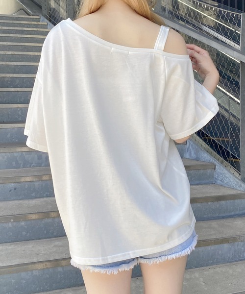 INGNI（イング）の「肩ベルト付ユニオンジャックグラフィックトップス（Tシャツ/カットソー・レディース・ブラック/オフホワイト/グレー・M）」の8枚目の写真