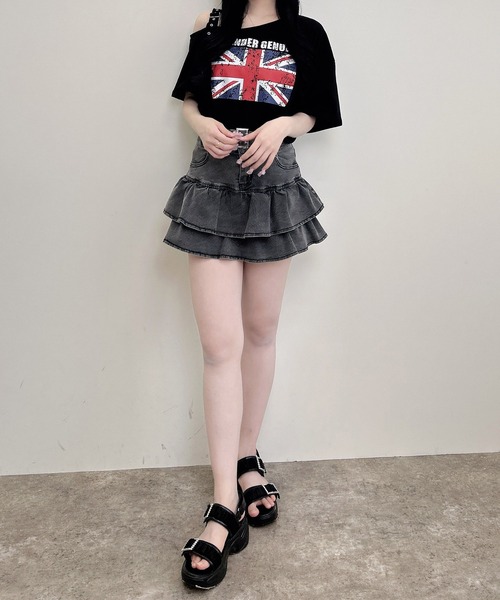INGNI（イング）の「肩ベルト付ユニオンジャックグラフィックトップス（Tシャツ/カットソー・レディース・ブラック/オフホワイト/グレー・M）」の15枚目の写真