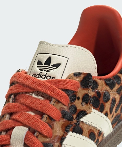 adidas(アディダス)の「サンバ OG / Samba OG / アディダスオリジナルス adidas Originals(スニーカー・レディース・ブラック×レッド・22.0cm/22.5cm/23.0cm/23.5cm/24.0cm/24.5cm/25.0cm/25.5cm/26.0cm/26.5cm/27.0cm/27.5cm/28.0cm/28.5cm/29.0cm)」の7枚目の写真