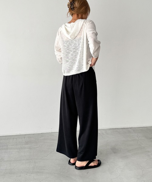 CANAL JEAN(キャナルジーン)の「bebyyou ビスコースイージークロップドパンツ(接触冷感)(その他パンツ・レディース・グレー/チャコールグレー/ブラック・ONE SIZE)」の15枚目の写真