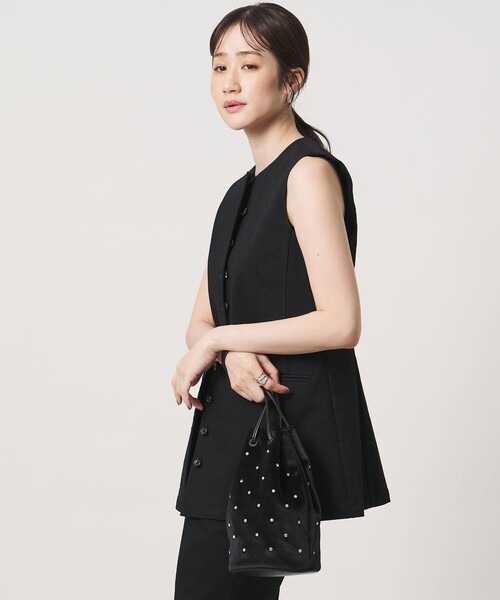 UNITED ARROWS(ユナイテッドアローズ)の「スタッズ ドローストリングバッグ(ショルダーバッグ・レディース・ブラック/ブラウン・FREE)」の4枚目の写真