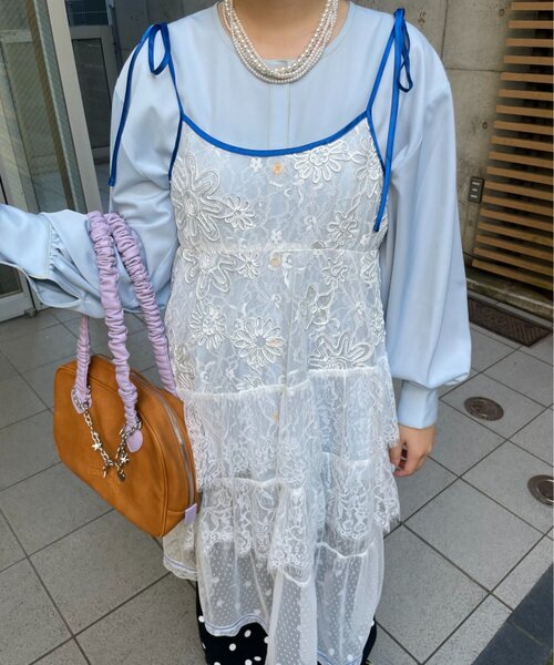 HELLO.SANFRANCISCO(ハローサンフランシスコ)の「【HELLO.SANFRANCISCO】配色アシメレースキャミワンピース(ワンピース・レディース・ホワイト/ブルー・ONE SIZE)」の13枚目の写真