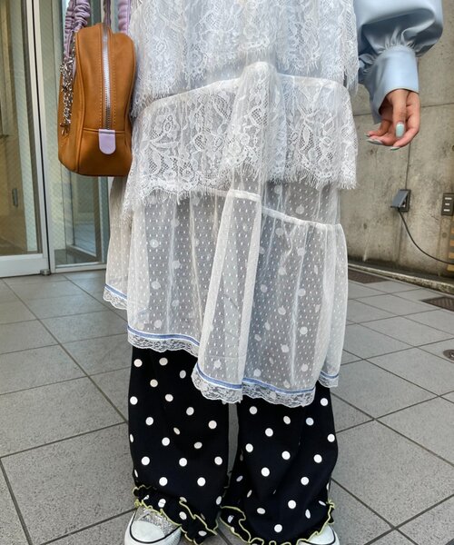 HELLO.SANFRANCISCO(ハローサンフランシスコ)の「【HELLO.SANFRANCISCO】配色アシメレースキャミワンピース(ワンピース・レディース・ホワイト/ブルー・ONE SIZE)」の11枚目の写真
