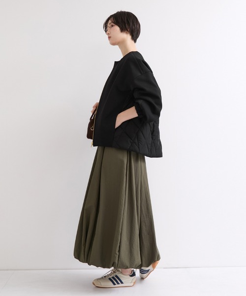 le cercle ADAM ET ROPE'(ルセルクルアダムエロペ)の「ダンボールキルトコンビブルゾン(ブルゾン・レディース・ブラック/グレー系その他・FREE)」の4枚目の写真