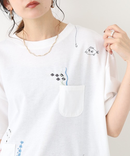 FUNALIVE(ファンアライブ)の「多ポケット刺繍 五分袖プルオーバー 海の生き物(Tシャツ/カットソー・レディース・チャコールグレー/ライトブルー/グリーン系/ブルー系/ネイビー/ミント/ホワイト系1/オフホワイト/ホワイト系・L/M)」の1枚目の写真