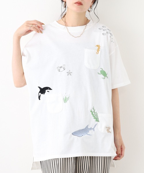 FUNALIVE(ファンアライブ)の「多ポケット刺繍 五分袖プルオーバー 海の生き物(Tシャツ/カットソー・レディース・チャコールグレー/ライトブルー/グリーン系/ブルー系/ネイビー/ミント/ホワイト系1/オフホワイト/ホワイト系・L/M)」の2枚目の写真