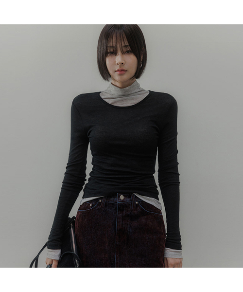 MEMUA(メムア)の「フレンティウールハーフネックティ(オリーブ)(Tシャツ/カットソー・レディース・オリーブ/ライトベージュ/ブラック/グレー・FREE)」の2枚目の写真
