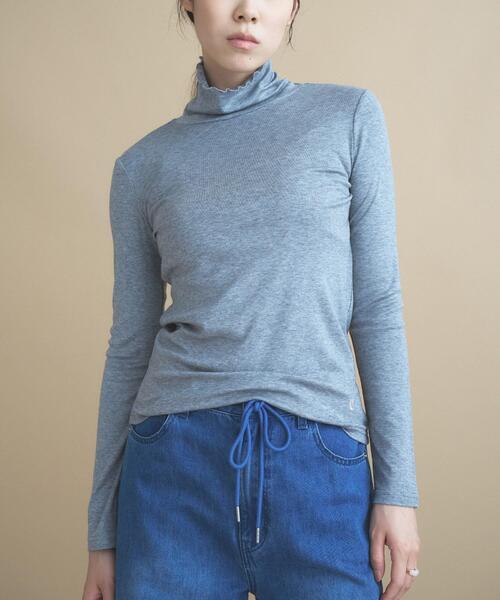 cloenc(クロエンス)の「【手洗い可】ウール混 ハイネックカットソー(Tシャツ/カットソー・レディース・ベージュ系その他7/グレー系4/ブラック/レッド系1・02)」の2枚目の写真