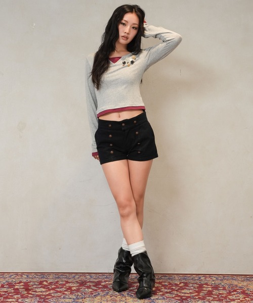 sedacle girl(セダクルガール)の「レイヤードボタンロンT(Tシャツ/カットソー・レディース・ネイビー/グレー/ダークブラウン・SMALL/MEDIUM)」の11枚目の写真
