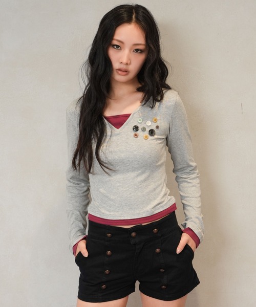 sedacle girl(セダクルガール)の「レイヤードボタンロンT(Tシャツ/カットソー・レディース・ネイビー/グレー/ダークブラウン・SMALL/MEDIUM)」の6枚目の写真