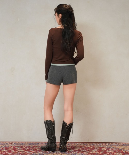 sedacle girl(セダクルガール)の「レイヤードボタンロンT(Tシャツ/カットソー・レディース・ネイビー/グレー/ダークブラウン・SMALL/MEDIUM)」の18枚目の写真