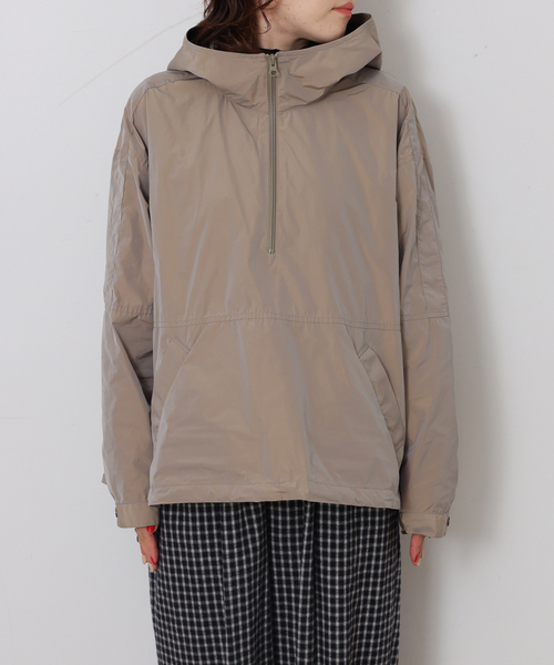 JOURNAL STANDARD LUXE（ジャーナルスタンダード　ラックス）の「メモリータフタ フードプルブルゾン（その他アウター・レディース・ベージュ/カーキ・FREE）」の7枚目の写真
