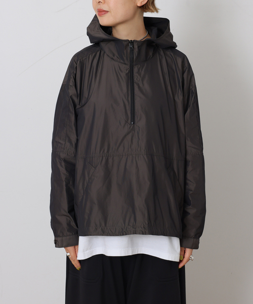 JOURNAL STANDARD LUXE（ジャーナルスタンダード　ラックス）の「メモリータフタ フードプルブルゾン（その他アウター・レディース・ベージュ/カーキ・FREE）」の20枚目の写真