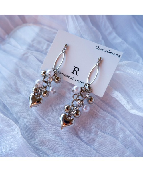 tone（トーン）の「【R】1094　ハートシルバーピアス(MA)（ピアス（両耳用）・レディース・シルバー・FREE）」の2枚目の写真