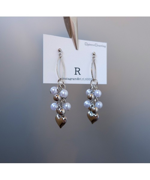 tone（トーン）の「【R】1094　ハートシルバーピアス(MA)（ピアス（両耳用）・レディース・シルバー・FREE）」の4枚目の写真