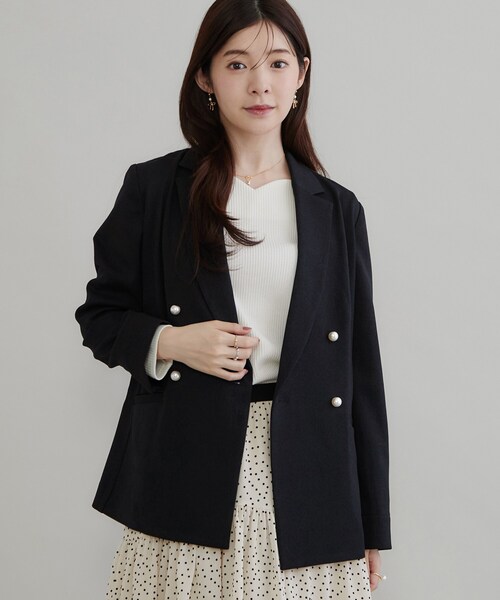 couture brooch(クチュールブローチ)の「【毛玉になりにくい・イージーケア・セットアップ可】パール風釦テーラードジャケット(テーラードジャケット・レディース・ブラウン系2/ネイビー/ブラック系1・36/42/40/38)」の9枚目の写真