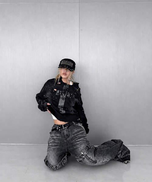 ROARINGRAD(ロアリングラド)の「クロスダメージスウェットシャツ グレー(スウェット・レディース・その他・MEDIUM/LARGE)」の12枚目の写真