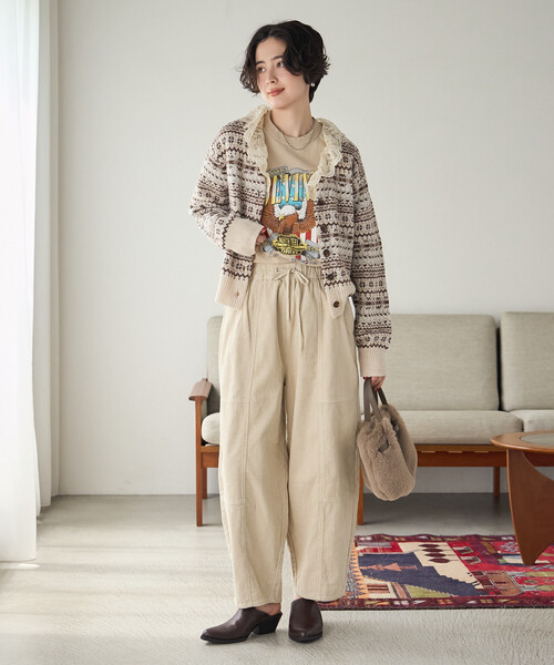 FREAK'S STORE(フリークスストア)の「コーデュロイバルーンパンツ(その他パンツ・レディース・ネイビー/ワイン/ベージュ/オフホワイト・MEDIUM/SMALL)」の6枚目の写真