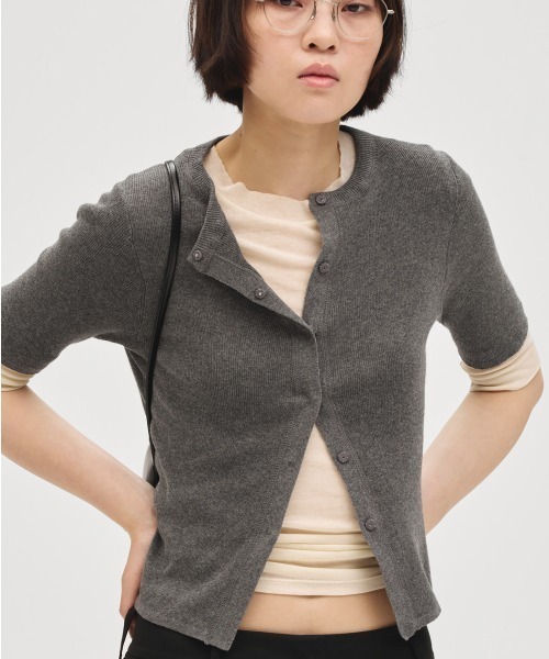 TODAYFUL（トゥデイフル）の「Sheer Fraice Tops（Tシャツ/カットソー・レディース・ライトグレー/インディゴブルー/アイボリー・FREE）」の19枚目の写真