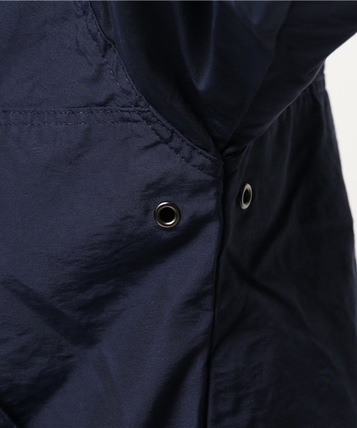 Denime(ドゥニーム)の「CN ANORAK PARKA/コットンナイロンアノラックパーカー(ブルゾン・メンズ・オリーブ/ネイビー/ベージュ/ホワイト・MEDIUM/LARGE/X-LARGE)」の7枚目の写真