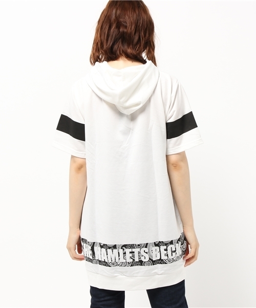 VENCEEXCHANGE(ヴァンスエクスチェンジ)の「ミニ裏毛ロゴパーカーチュニック (パーカー・レディース・オフホワイト/ブラック・MEDIUM)」の5枚目の写真