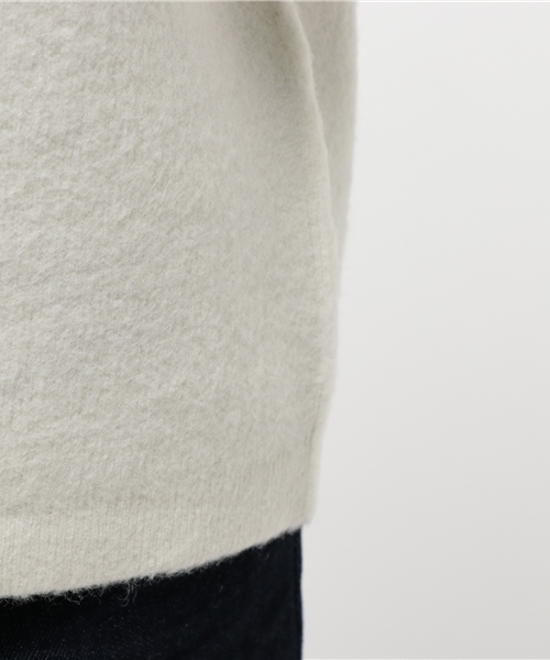 LBC（エルビーシー）の「アクリルナイロンミラノリブボトルネックプルオーバー              （ニット/セーター・レディース・オフホワイト/オリーブ/ネイビー・MEDIUM）」の9枚目の写真