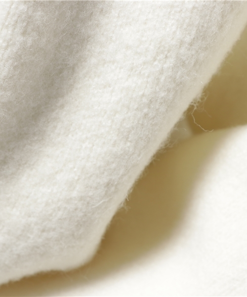 LBC（エルビーシー）の「アクリルナイロンミラノリブボトルネックプルオーバー              （ニット/セーター・レディース・オフホワイト/オリーブ/ネイビー・MEDIUM）」の10枚目の写真