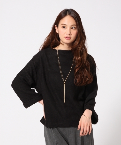 GLOBAL WORK（グローバルワーク）の「キモウテレコワイドプルオーバー長袖/742123（Tシャツ/カットソー・レディース・ブルー/グレー/ライトベージュ/ブラック・LARGE/SMALL/MEDIUM）」の2枚目の写真