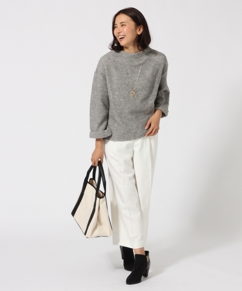 GLOBAL WORK（グローバルワーク）の「キモウテレコワイドプルオーバー長袖/742123（Tシャツ/カットソー・レディース・ブルー/グレー/ライトベージュ/ブラック・LARGE/SMALL/MEDIUM）」の8枚目の写真