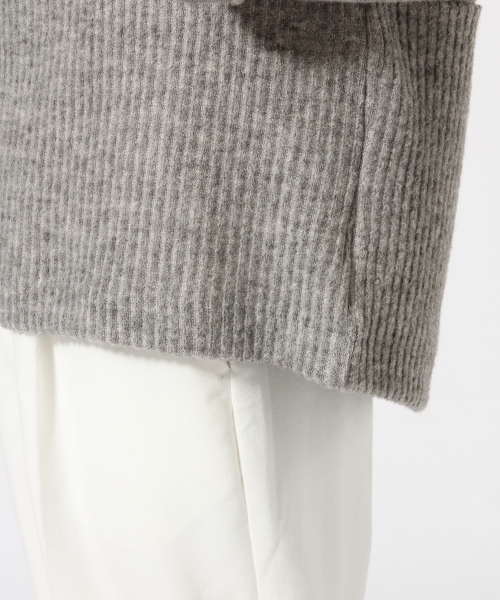 GLOBAL WORK（グローバルワーク）の「キモウテレコワイドプルオーバー長袖/742123（Tシャツ/カットソー・レディース・ブルー/グレー/ライトベージュ/ブラック・LARGE/SMALL/MEDIUM）」の6枚目の写真