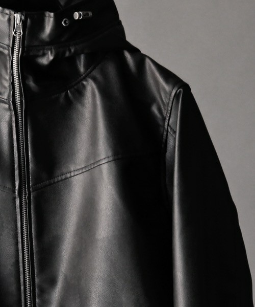 hardcover（ハードカバー）の「【hardcover】Fake Leather Hood