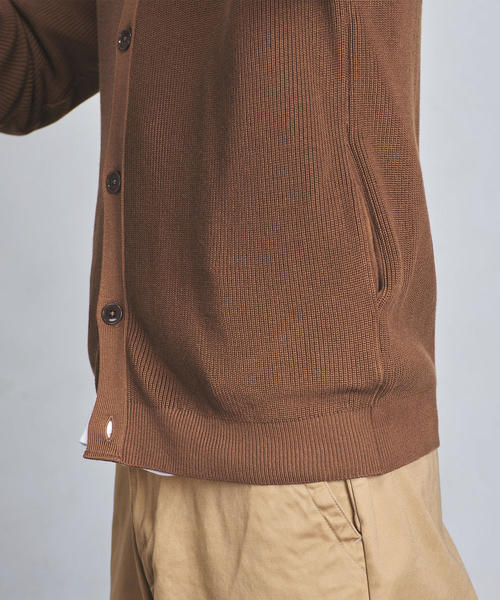 UNITED ARROWS（ユナイテッドアローズ）の「UASB アクリル コットン アゼ クルーネック カーディガン（ニット/セーター・メンズ・ブラック/ブラウン/ホワイト・SMALL/X-LARGE/MEDIUM/LARGE）」の18枚目の写真