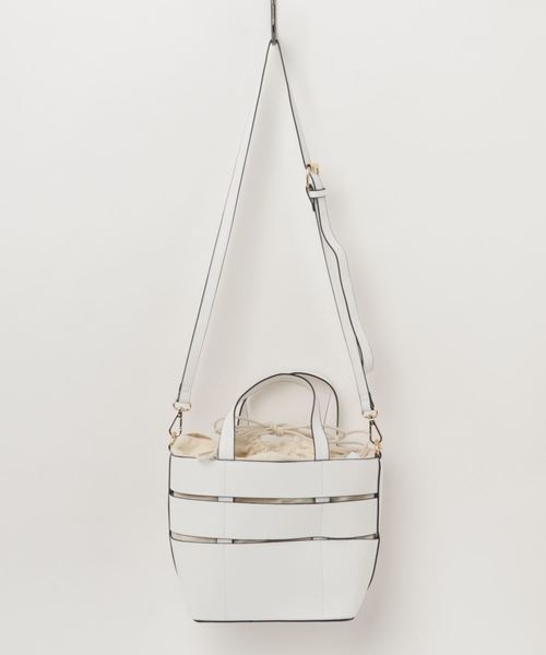 INTERPLANET(インタープラネット)の「コンビトートバッグ(ショルダーバッグ・レディース・ブラック/オフホワイト/キャメル・フリー)」の2枚目の写真