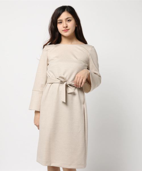 22 OCTOBRE（ヴァンドゥ－オクトーブル）の「フレアスリーブワンピース（ワンピース・レディース・ネイビー/グレー系その他/グレイッシュベージュ・38/40）」の6枚目の写真