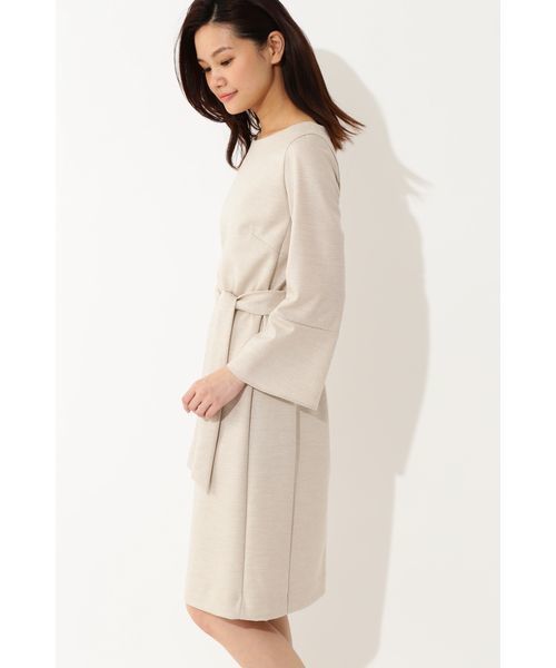 22 OCTOBRE（ヴァンドゥ－オクトーブル）の「フレアスリーブワンピース（ワンピース・レディース・ネイビー/グレー系その他/グレイッシュベージュ・38/40）」の16枚目の写真